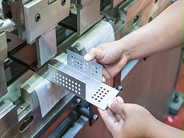 五金沖壓加工外發(fā)產(chǎn)品發(fā)生變形怎么辦？-沖壓五金