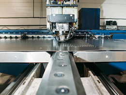 精密五金沖壓加工件產(chǎn)生毛刺的原因是什么？