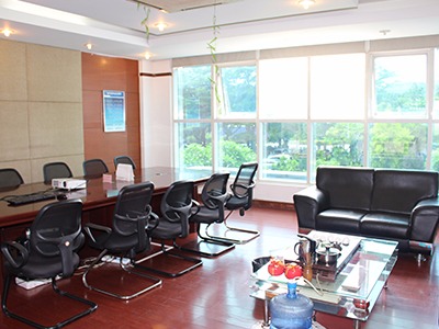 五金沖壓,鈑金加工廠(chǎng)-會(huì)議室