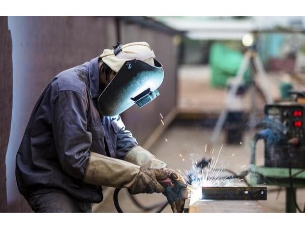 鈑金加工廠的焊接成型工藝注意事項