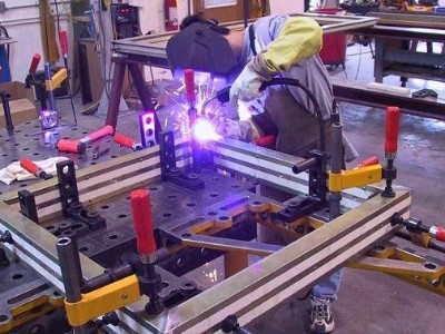 謝崗鈑金加工廠如何確保落料品質(zhì)管理？